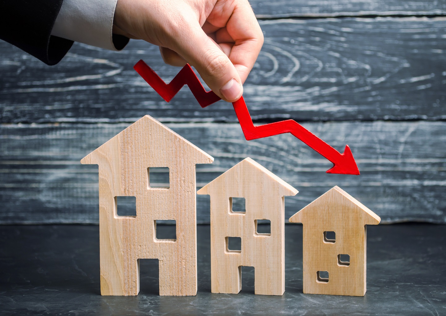 Price drop in real estate 