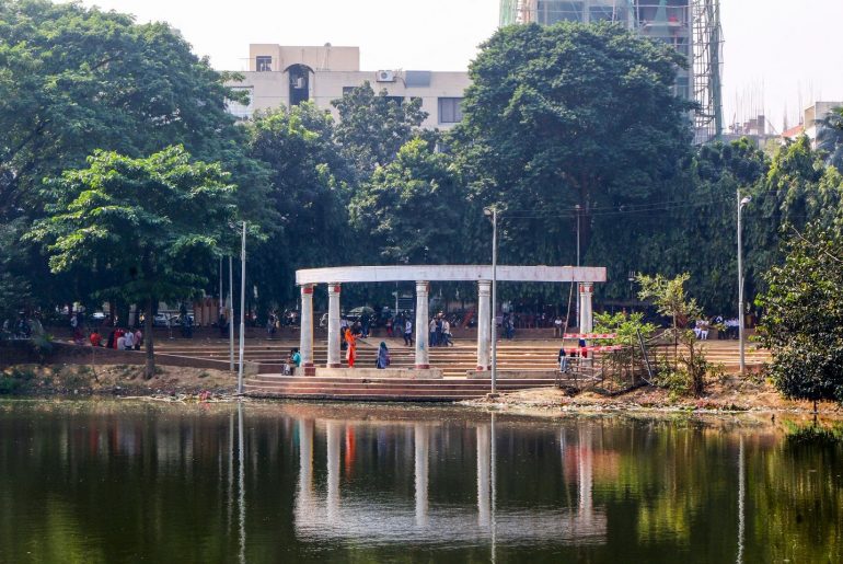 ঢাকার মুক্তমঞ্চ গুলো ও এর বিস্তারিত। বিপ্রপার্টি