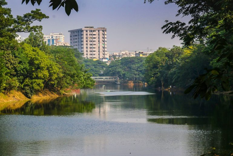 Top 4 Areas With Lakeside Apartments in Dhaka - Bproperty