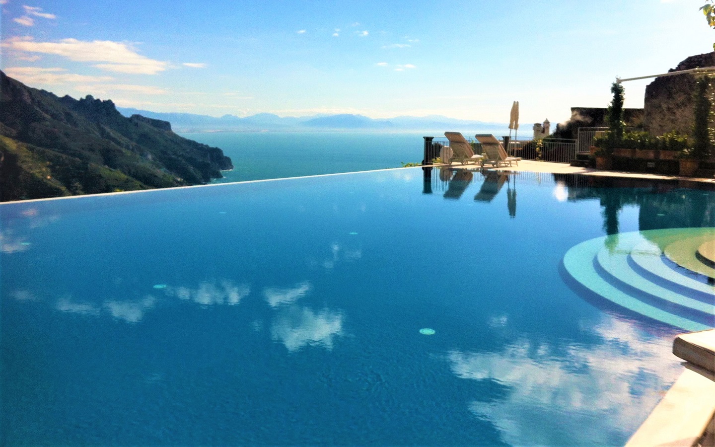 Hotel Caruso Infinity Pool