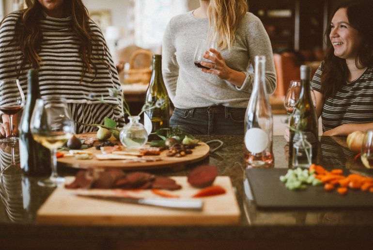 5 Useful Tips On Preparing Your Home For Family Gatherings - Bproperty