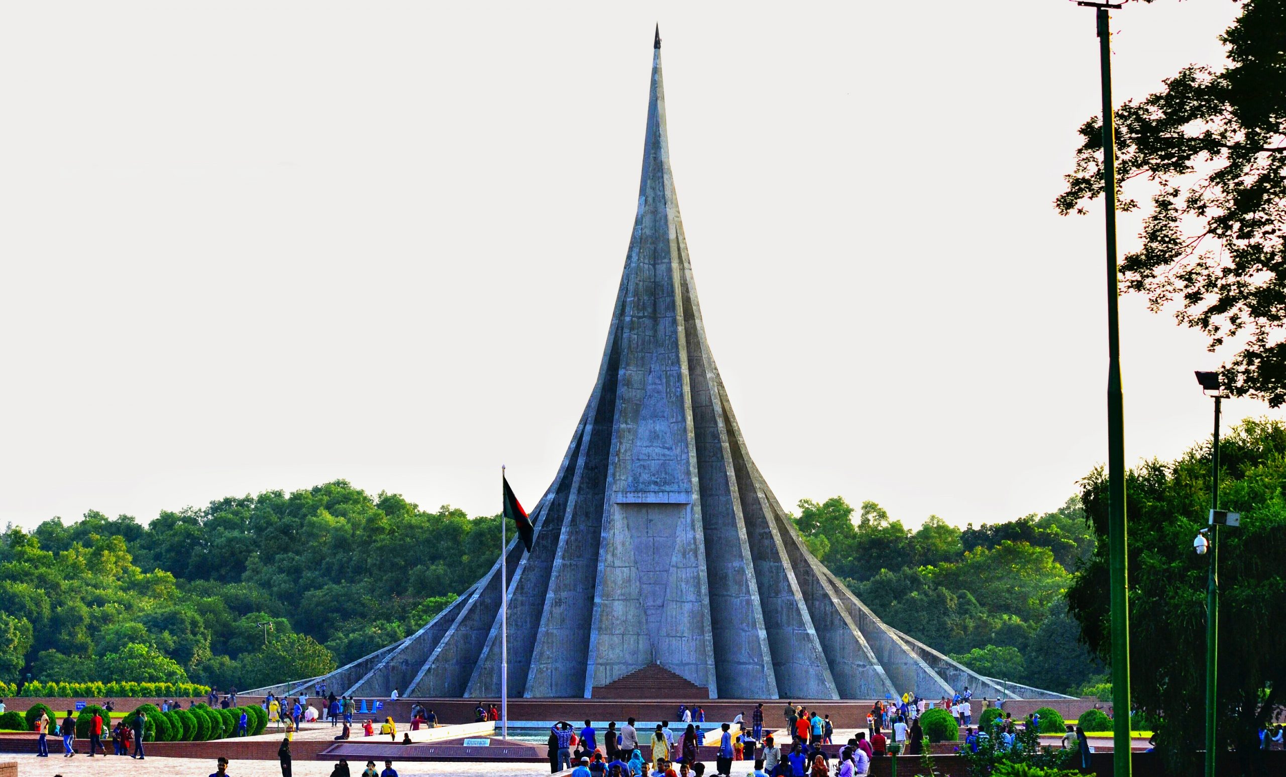 famous landmarks of bangladesh Jatiyo smriti soudho historical facts ...