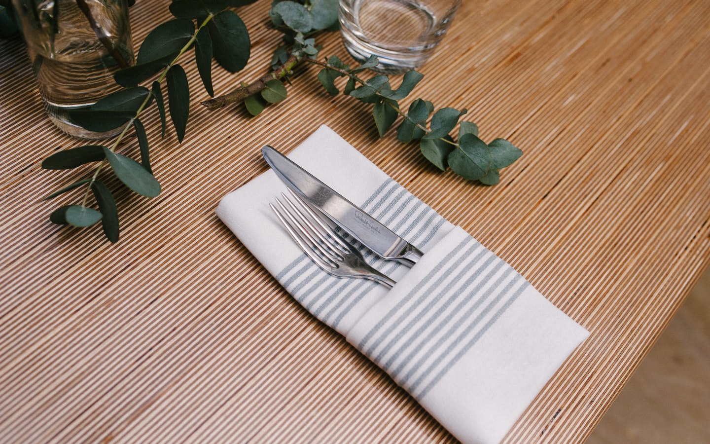 If not fancy napkins, then dont forget to add tissue papers to the BBQ party planning checklist