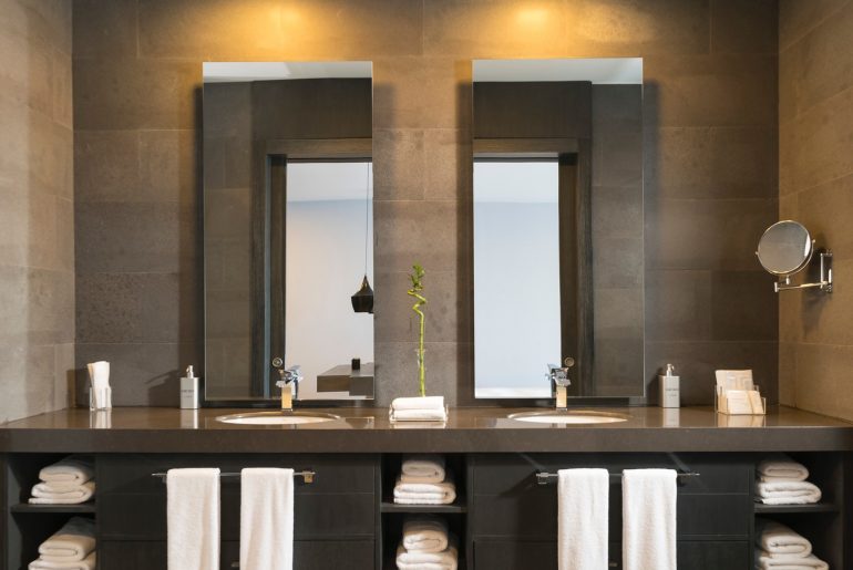 Modern Bathroom Basins - Types and Decor