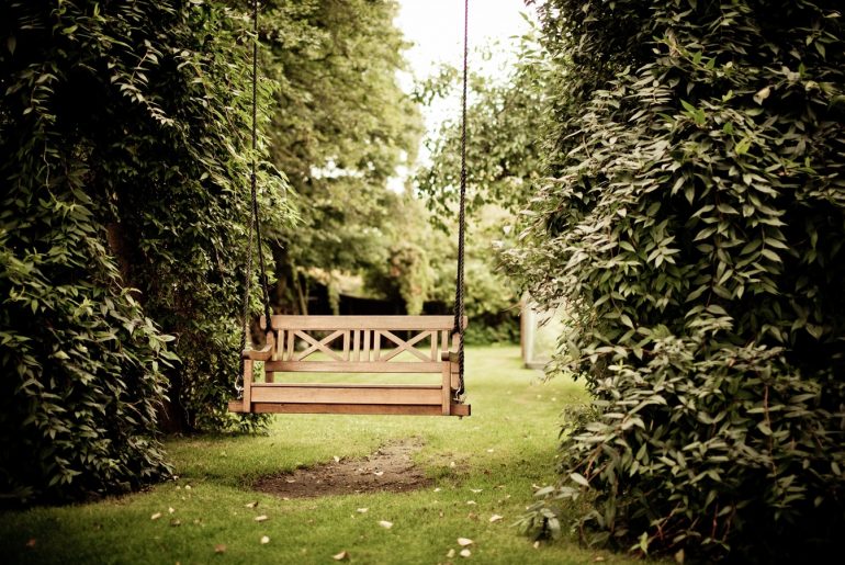 5 Different Types Of Swings For Home Decoration - Bproperty